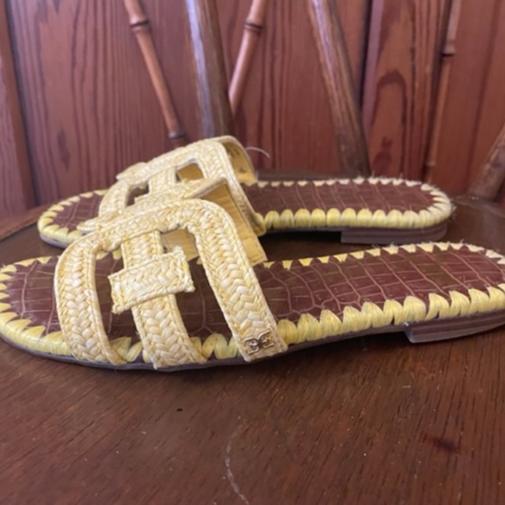 Sam Edelman Slides Size 6 EUC - Picture 3 of 5